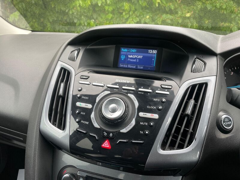 FORD FOCUS