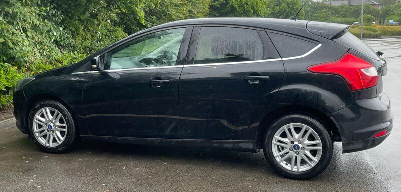 FORD FOCUS