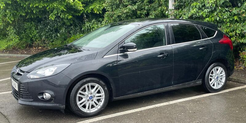 FORD FOCUS