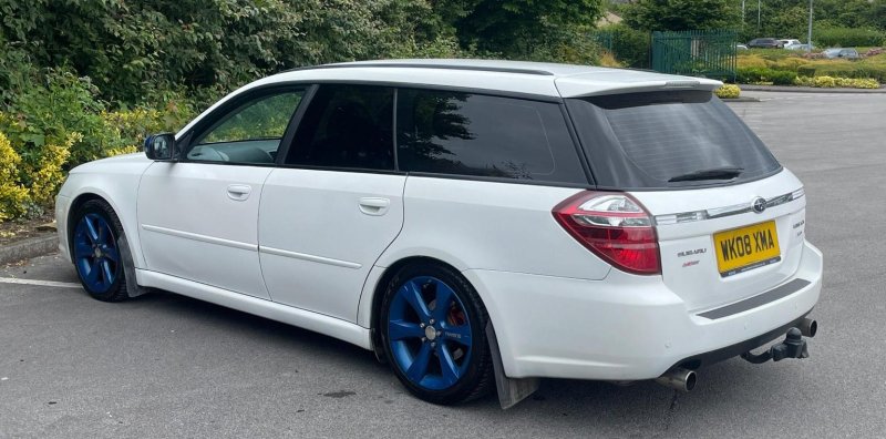 SUBARU LEGACY