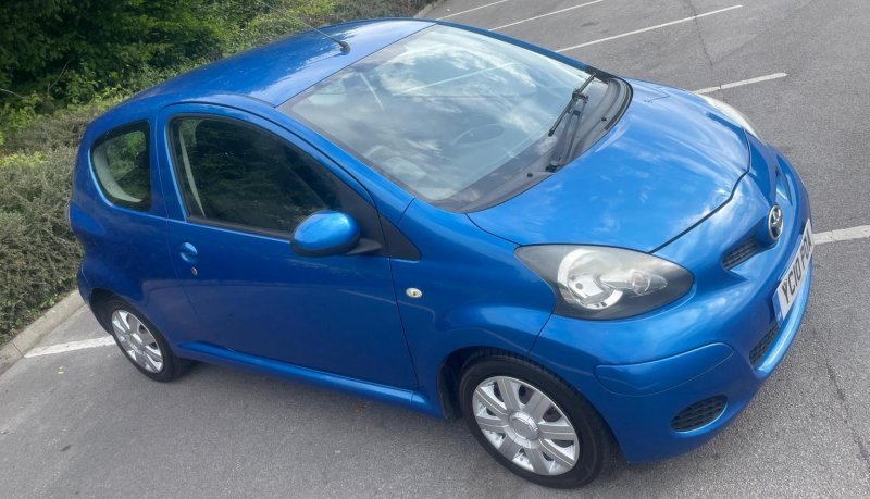 TOYOTA AYGO