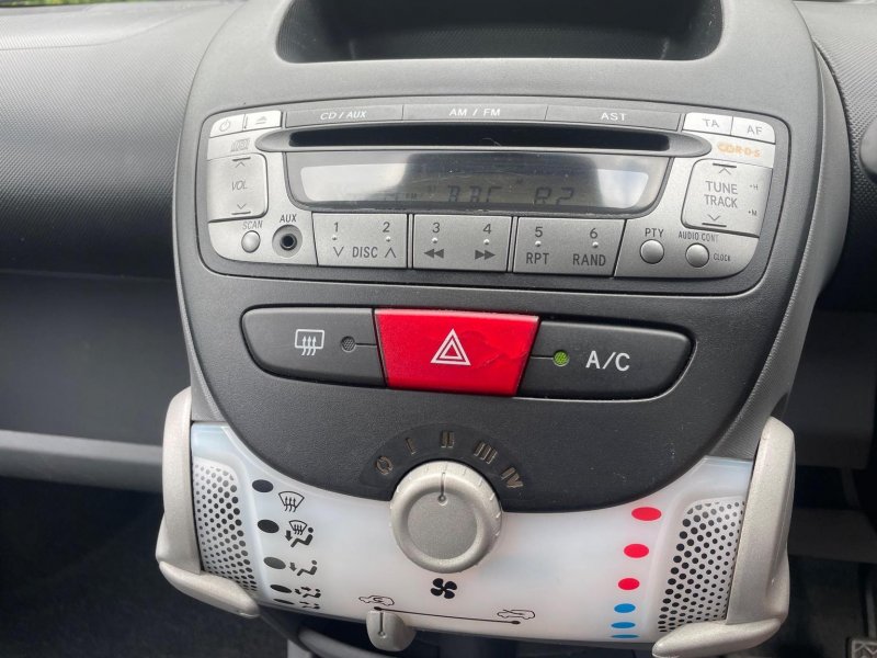 TOYOTA AYGO