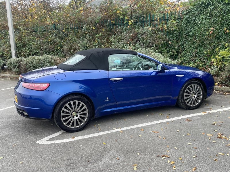 ALFA ROMEO SPIDER