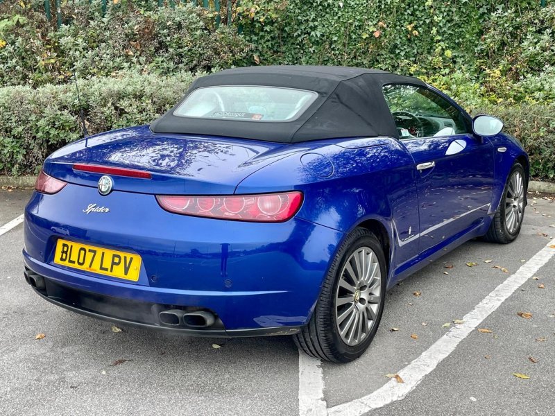 ALFA ROMEO SPIDER