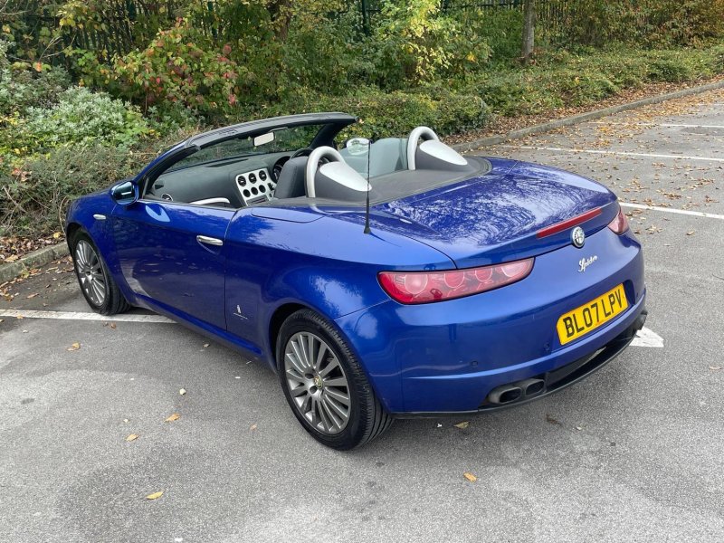 ALFA ROMEO SPIDER