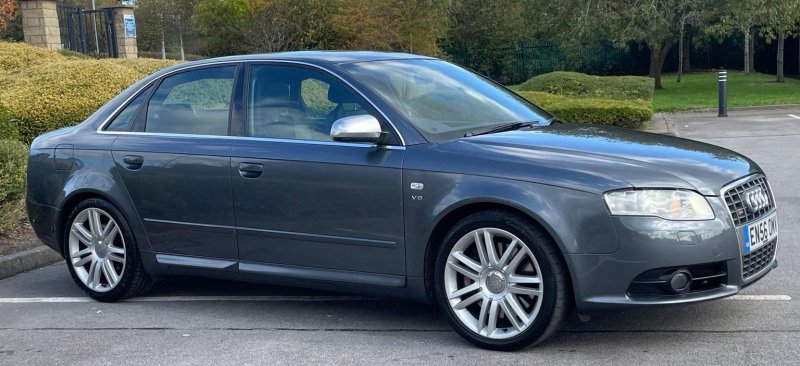 AUDI S4