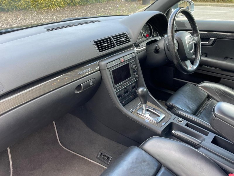 AUDI S4