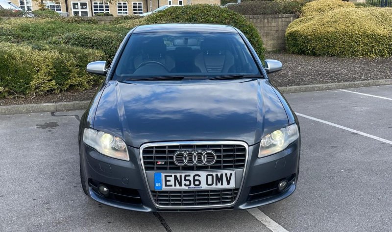 AUDI S4