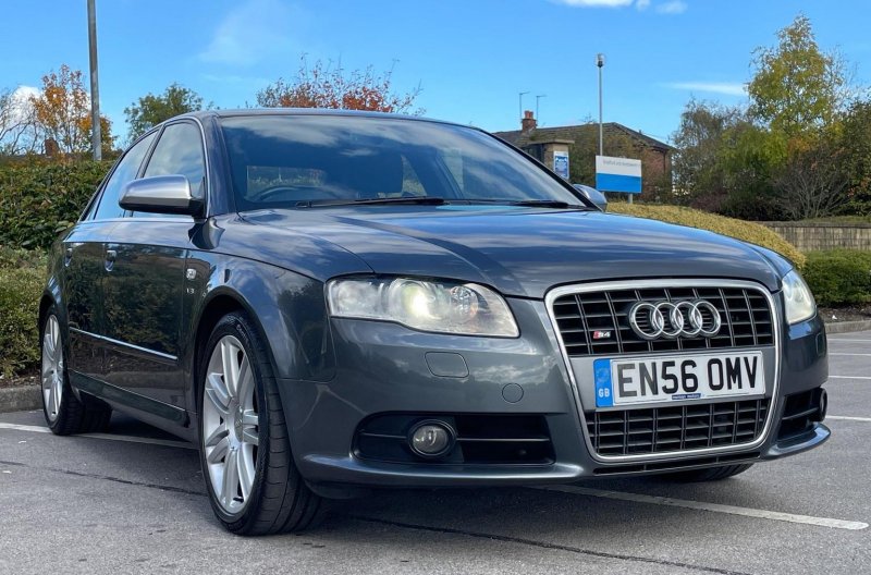 AUDI S4