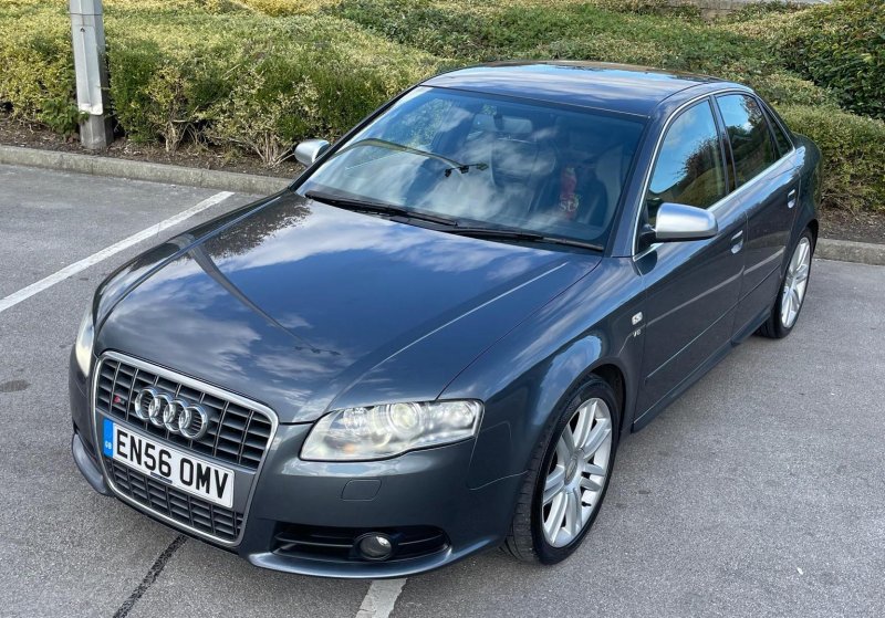 AUDI S4