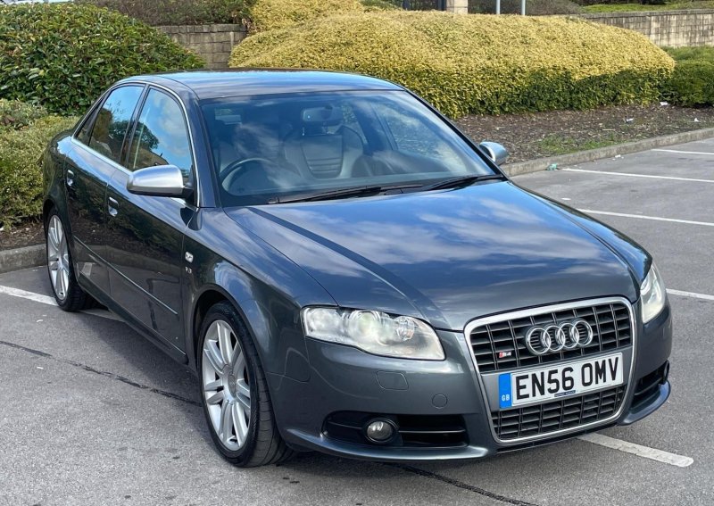 AUDI S4