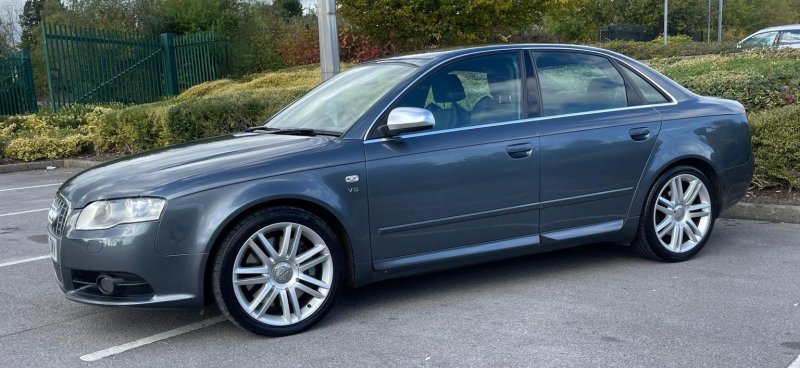 AUDI S4