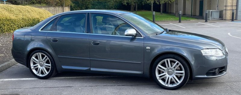 AUDI S4