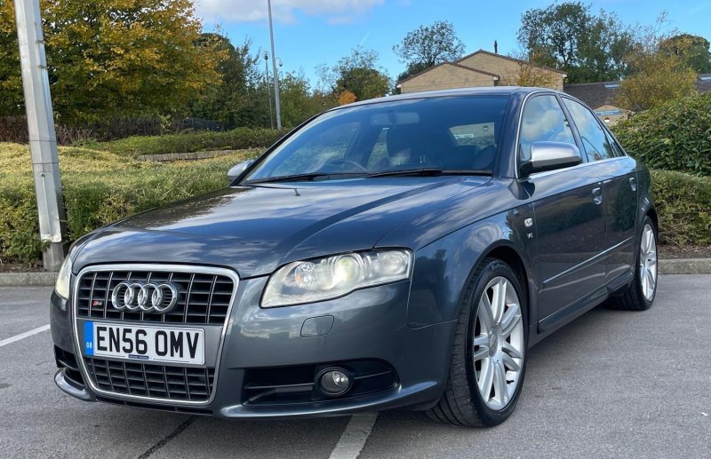 AUDI S4
