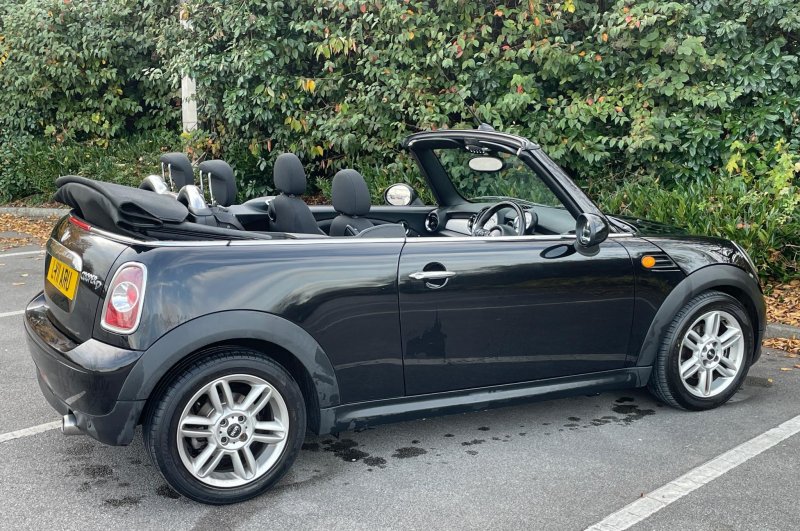 MINI CONVERTIBLE