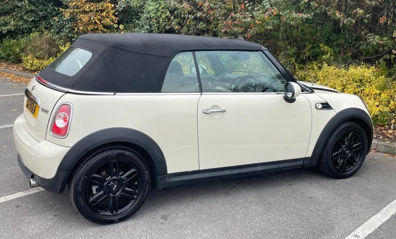 MINI CONVERTIBLE