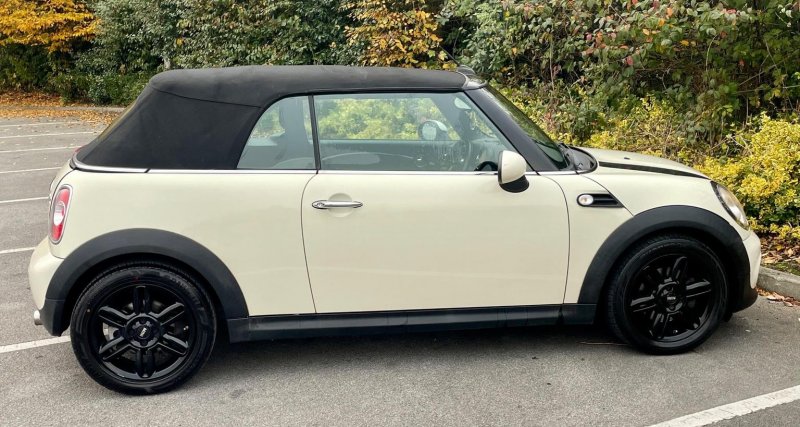 MINI CONVERTIBLE