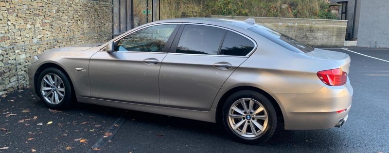 BMW 5 SERIES
