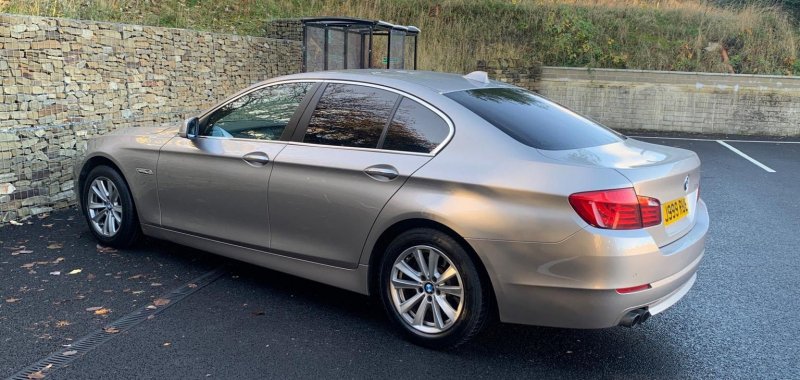 BMW 5 SERIES